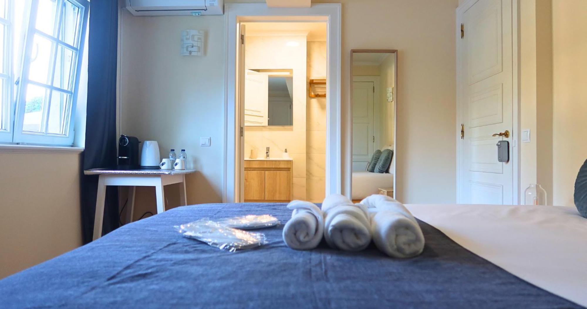 Art 4 You Carcavelos Suites מראה חיצוני תמונה